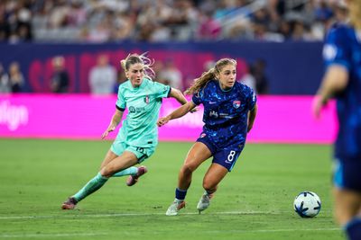 San Diego Wave Blank Kansas City Current 2-0 in Statement Home Victory