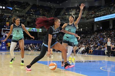 Liberty Edge Sky in Tight Battle at Wintrust Arena